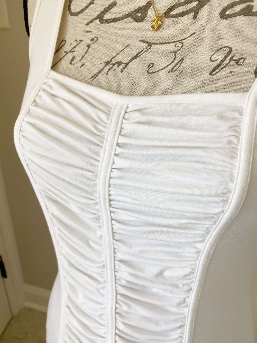 CACHE White Ruched Front Tank Top Size Medium - Picture 4 of 14